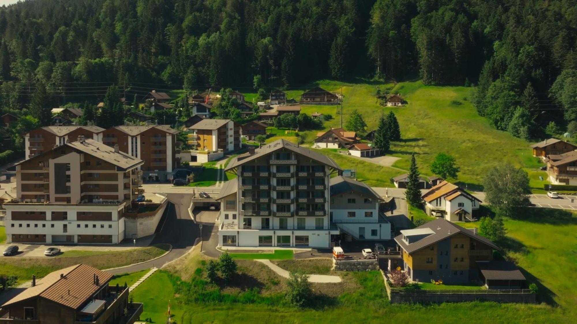 Boutique Hotel Corbetta - Spa 60M2 - La Montagne A 5 Minutes De L'Autoroute A12 Aux Paccots Sur Montreux - Nouveau Loft Familial - Profitez Du Lac Leman Et Des Montagnes En Meme Temps Les Paccots Exterior photo